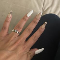 Fabulous Nails - Heidi