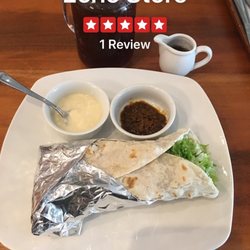 Echo Store - Stopped by for lunch earlier and had the shawarma wrap with glass of tea. Light and quite filling.