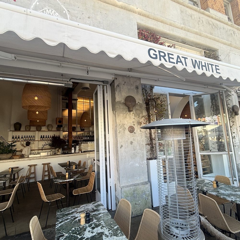 Great White - Cafes Near Me - Los Angeles, California