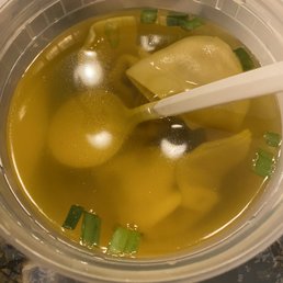Wonton soup