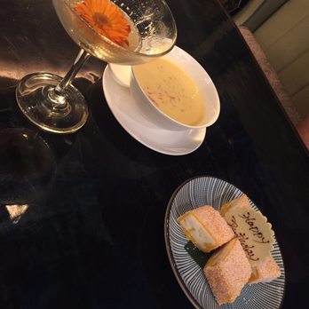 Mott 32 - Chinese Near Me - Vancouver, British Columbia