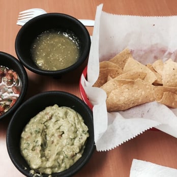 Cilantro Tacos - Pico de gallo, mild salsa, guacamole, and chips. - Tacos Near Me - Newberry, Florida