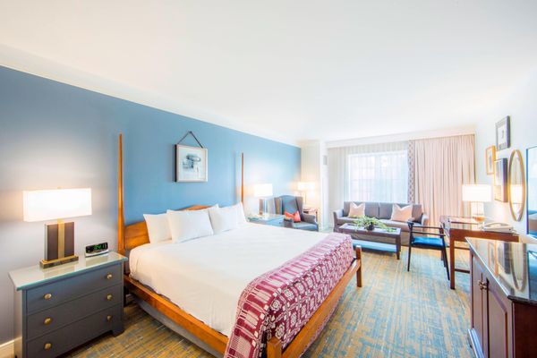 Williamsburg Lodge, Autograph Collection by null