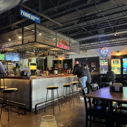 Scooters Grill & Bar