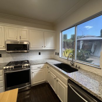 Sigma Painting - Walls and backsplash - Painters Near Me Sigma Painting - Walls and backsplash - Painters Near Me