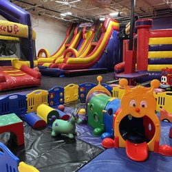 BounceU - Arena 1