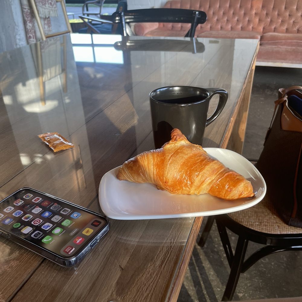 Brevede Coffee - Butter croissant - Coffee & Tea Near Me - Lexington, Kentucky