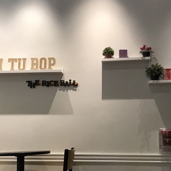 Gam Tu Bop - Decorations. - Asian Fusion Near Me - Glendale, California