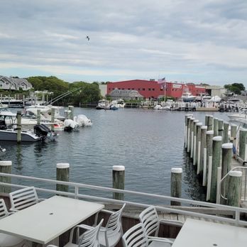 The Flying Bridge - Seafood Near Me - Falmouth, Massachusetts
