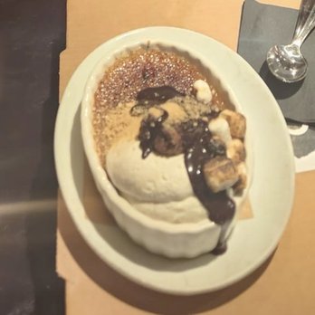 Columbus Inn - S'mores crème brûlée - New American Near Me - Wilmington, Delaware Columbus Inn - S'mores crème brûlée - New American Near Me - Wilmington, Delaware