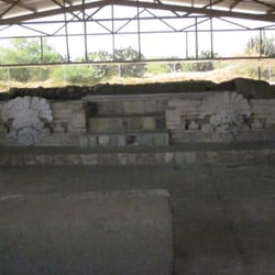 Lambityeco Zona Arqueológica