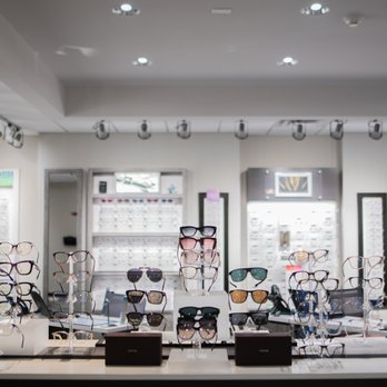 CustomEyes - Optometrists Near Me - Lee's Summit, Missouri CustomEyes - Optometrists Near Me - Lee's Summit, Missouri