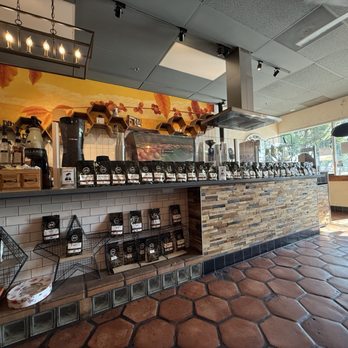 Mokha Harbor Cafe - Front of coffeeshop - Coffee & Tea Near Me - Fresno, California Mokha Harbor Cafe - Front of coffeeshop - Coffee & Tea Near Me - Fresno, California