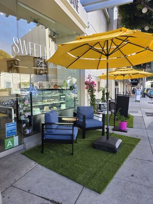 Sweet Lady Jane Beverly Hills by null