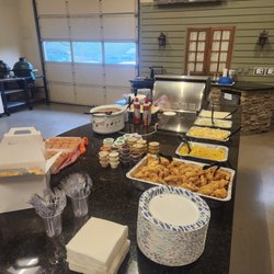 Ezell's Famous Chicken - Employee Appreciation Lunch!