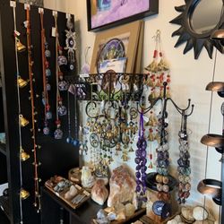 Lots of crystal goodies...
