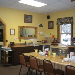 Jackie's Restaurant - The counter area in the front room