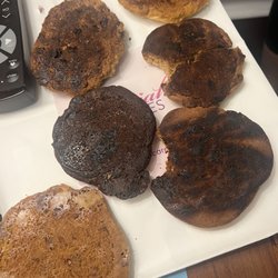 Mariah's Cookies - Burnt cookies