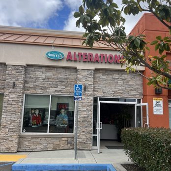 Anny Alterations - Store front - Sewing & Alterations Near Me - San Diego, California Anny Alterations - Store front - Sewing & Alterations Near Me - San Diego, California
