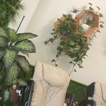 Eden Nail Lounge - Super comfortable massage chairs! - Nail Salons Near Me - Reno, Nevada Eden Nail Lounge - Super comfortable massage chairs! - Nail Salons Near Me - Reno, Nevada