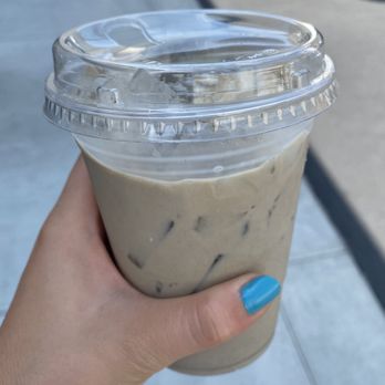 Constellation Coffee - Hojicha (with oat milk) - Coffee & Tea Near Me - Los Angeles, California Constellation Coffee - Hojicha (with oat milk) - Coffee & Tea Near Me - Los Angeles, California