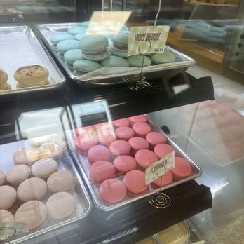 Sweet Mood Vietnamese Chè & Macarons - Desserts Near Me - Westminster, California