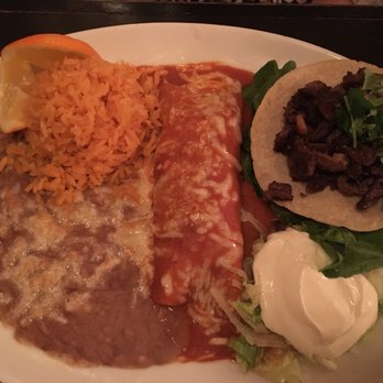 Los Compadres - Taco dorado y enchilada - Mexican Near Me - Long Beach, California Los Compadres - Taco dorado y enchilada - Mexican Near Me - Long Beach, California