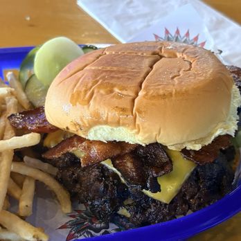 Thunder Chief - Smash burger - Sports Bars Near Me - Austin, Texas Thunder Chief - Smash burger - Sports Bars Near Me - Austin, Texas
