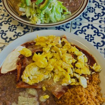 Lupita's Mexican Restaurant - Chilaquiles con Huevo Taquitos (2) - Mexican Near Me - Alhambra, California Lupita's Mexican Restaurant - Chilaquiles con Huevo Taquitos (2) - Mexican Near Me - Alhambra, California