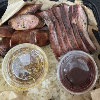 Pig Out - sausage, tri tip, & sticky rice (2 meats combo for $20) - Food Delivery Services Near Me