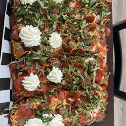 The Pep & More - Detroit Style
