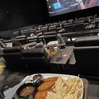 Cinépolis - Fish n chips surprisingly good - Cinema Near Me - Coconut Grove, Florida