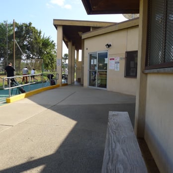 Ala Wai Driving Range - Golf Near Me - Honolulu, Hawaii