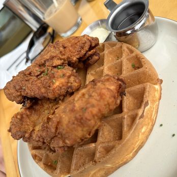 Toast Kitchen & Bakery - Breakfast & Brunch Near Me - Tustin, California