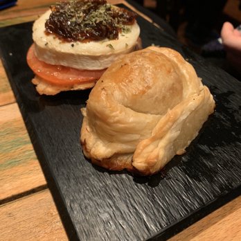 Lamiak - Tapas Bars Near Me - Madrid, M