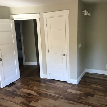 Arch Angel Construction - Bedroom two with the bumped in work station on the right of the closet. - General Contractors Near Me - Vancouver, Washington