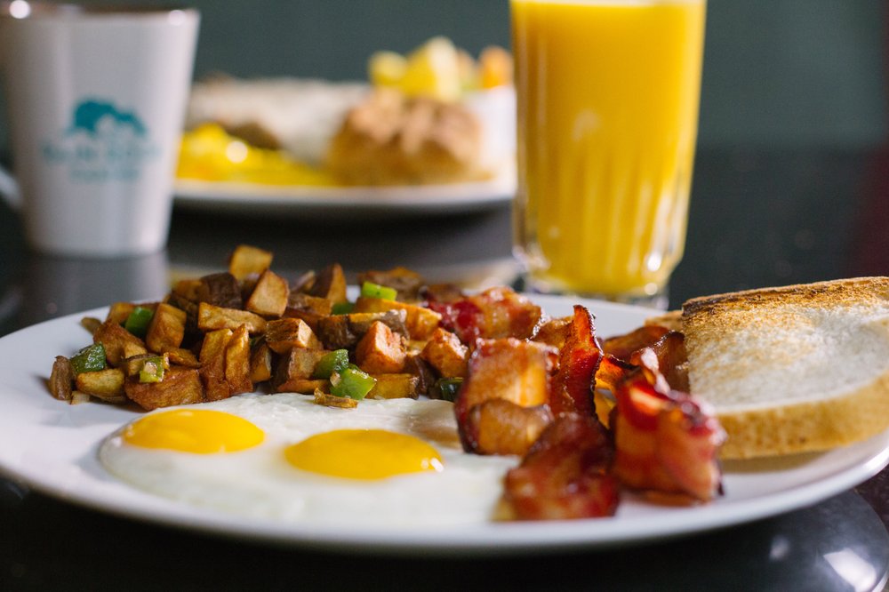 RAIN ROCK RESTAURANT 12 Photos 777 Casino Way, Yreka, California