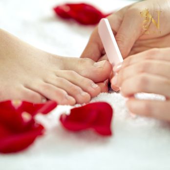 Nail Tech - Nail Salons Near Me - Evansville, Indiana
