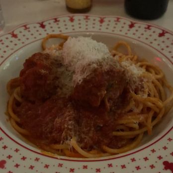 Mama’s on Main - Spaghetti and meatballs - Wine Bars Near Me - Covington, Kentucky