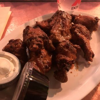 Stag Bar + Kitchen - Wings - Pizza Near Me - Newport Beach, California