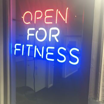 CrossFit Omaha - Interval Training Gyms Near Me - Omaha, Nebraska