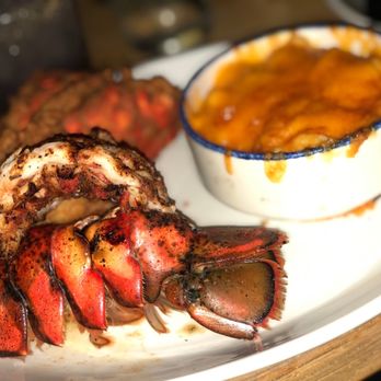 Taste Bar + Kitchen - Cocktail Bars Near Me - Houston, Texas