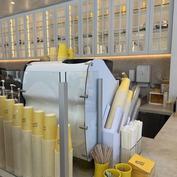 La La Land - Coffee & Tea Near Me - Glendale, California La La Land - Coffee & Tea Near Me - Glendale, California