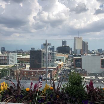 Lincoln Social Rooftop - View from small patio - American Near Me - Columbus, Ohio