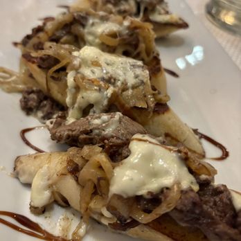 Primavera Pub - Steak and Gorgonzola bites - Portuguese Near Me - Hartford, Connecticut