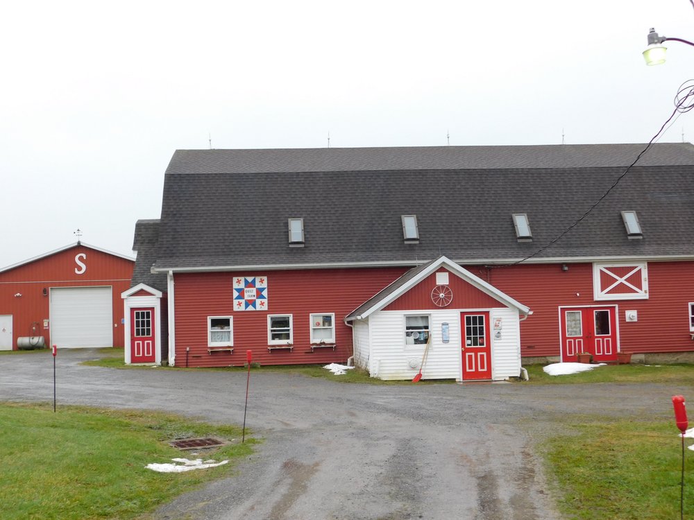 THE QUILT FARM Updated October 2024 5623 S Feddick Rd, Boston, New