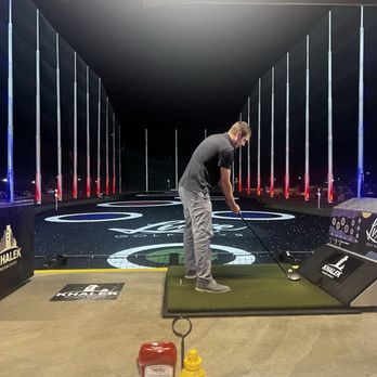 Luxe Golf Bays - Golf Near Me - Franklin, Wisconsin
