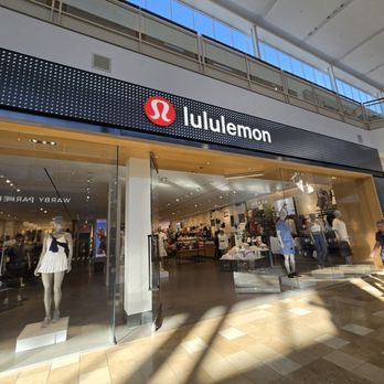 lululemon athletica - Storefront - Sports Wear Near Me - Chandler, Arizona lululemon athletica - Storefront - Sports Wear Near Me - Chandler, Arizona