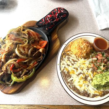 La Capilla Mexican Restaurant - Fajitas! - Mexican Near Me - Huntington Beach, California La Capilla Mexican Restaurant - Fajitas! - Mexican Near Me - Huntington Beach, California