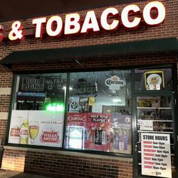 River Lawrence Liquor & Tobacco - Denying entrance closing 10 minutes early does the owner know about this?!